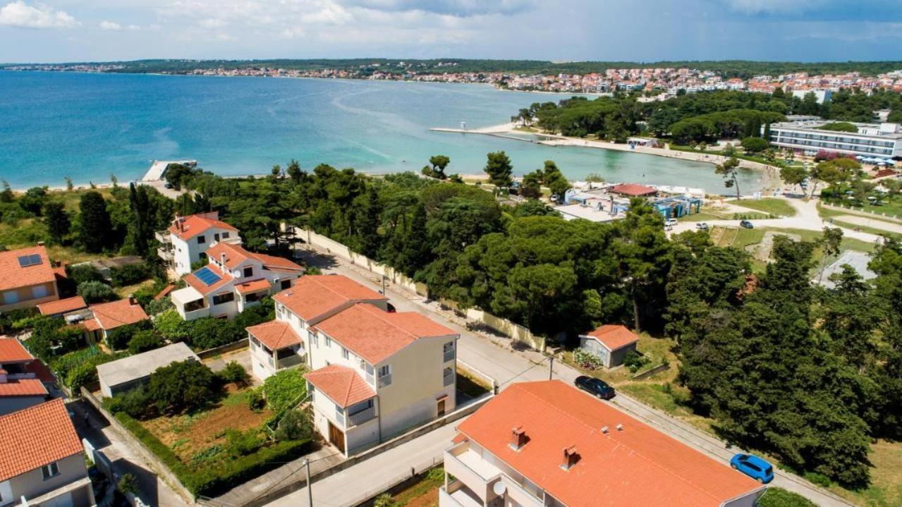 Punta Faro Apartment Zadar Bagian luar foto
